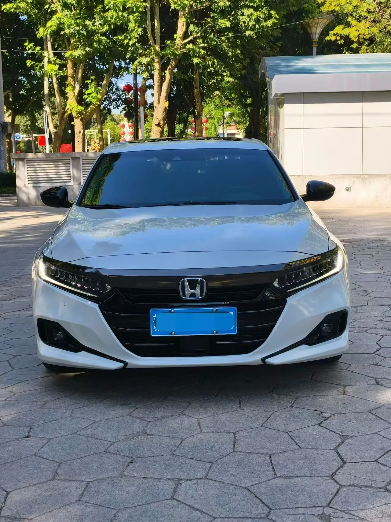 Honda 2022 10th Generation Accord Hybrid 2.0 Stepless Magic Night Reed Edition Automatic Gear 2