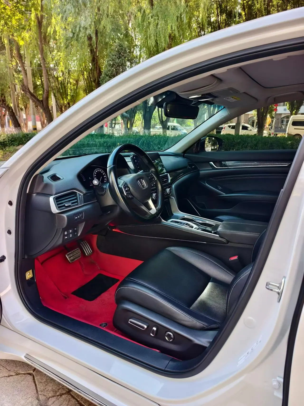 Honda 2022 10th Generation Accord Hybrid 2.0 Stepless Magic Night Reed Edition Automatic Gear 7