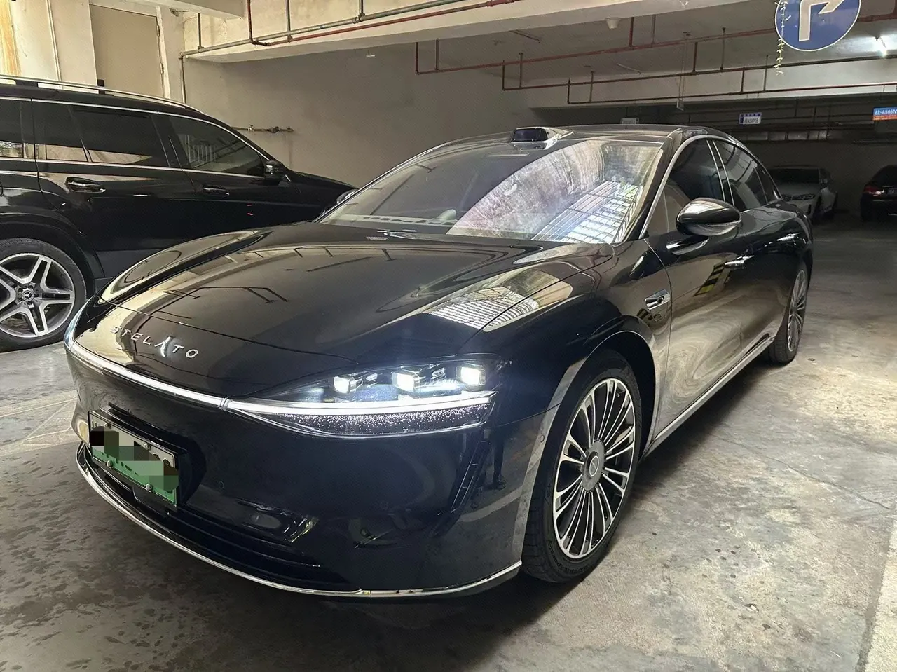 Open image lightbox: Luxeed 2024 S9 Max Rear-drive Long-range Automatic Gear