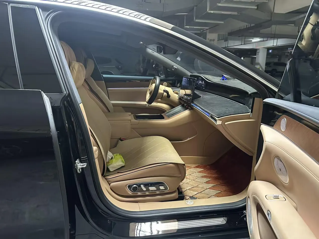Luxeed 2024 S9 Max Rear-drive Long-range Automatic Gear 3