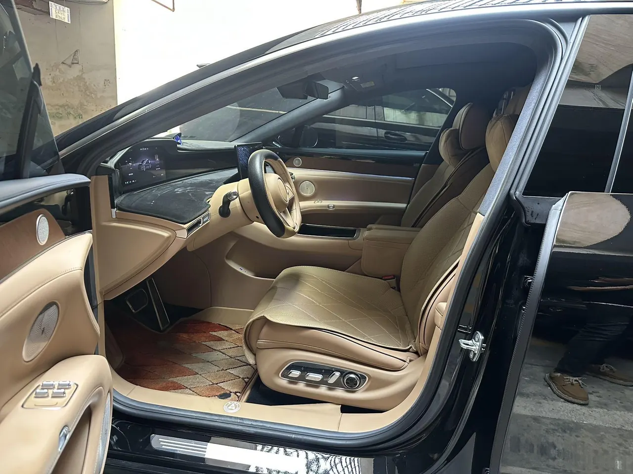 Luxeed 2024 S9 Max Rear-drive Long-range Automatic Gear 6