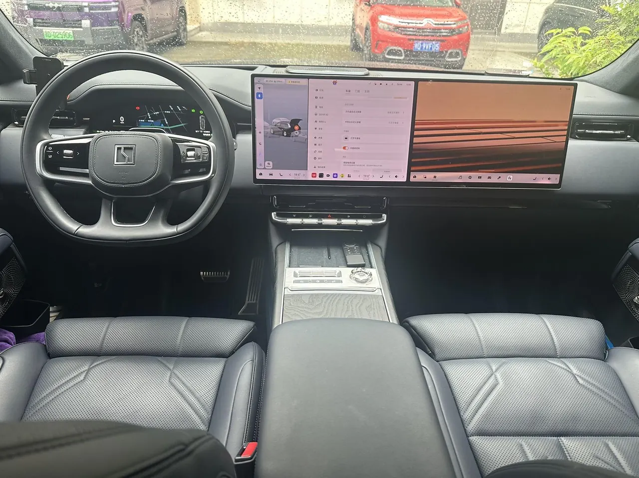 Zeekr 2025 Zeekr 9X 2.0T Ultra Edition 70kWh Automatic Gear 2