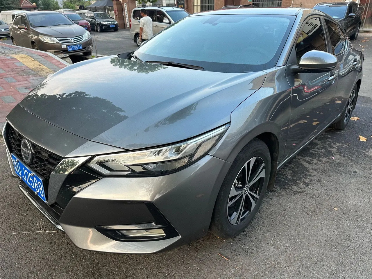 Open image lightbox: Nissan 2022 Sylphy 1.6 Stepless XL Pleasant Edition Automatic Gear