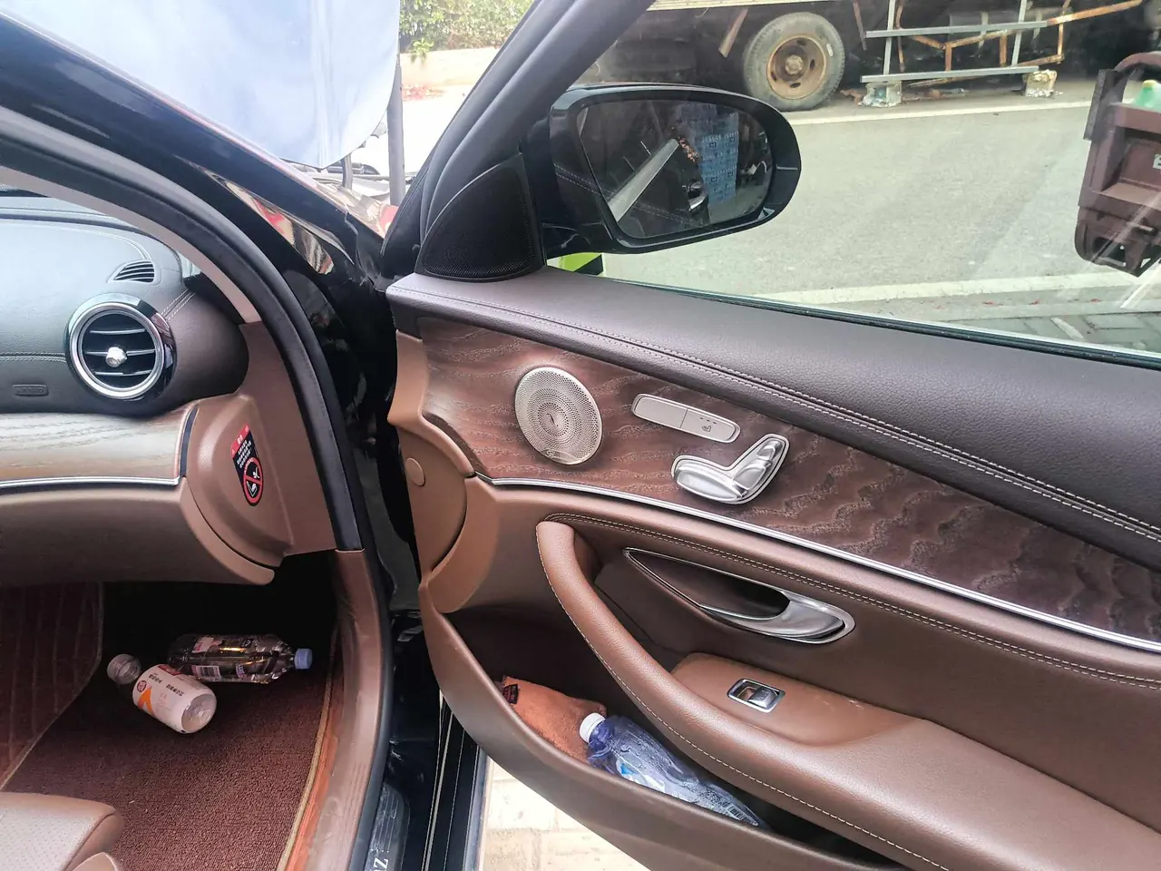 Mercedes Benz E Class 2022 E 300 L 2.0T Luxury (Change 2) Automatic Gear 7