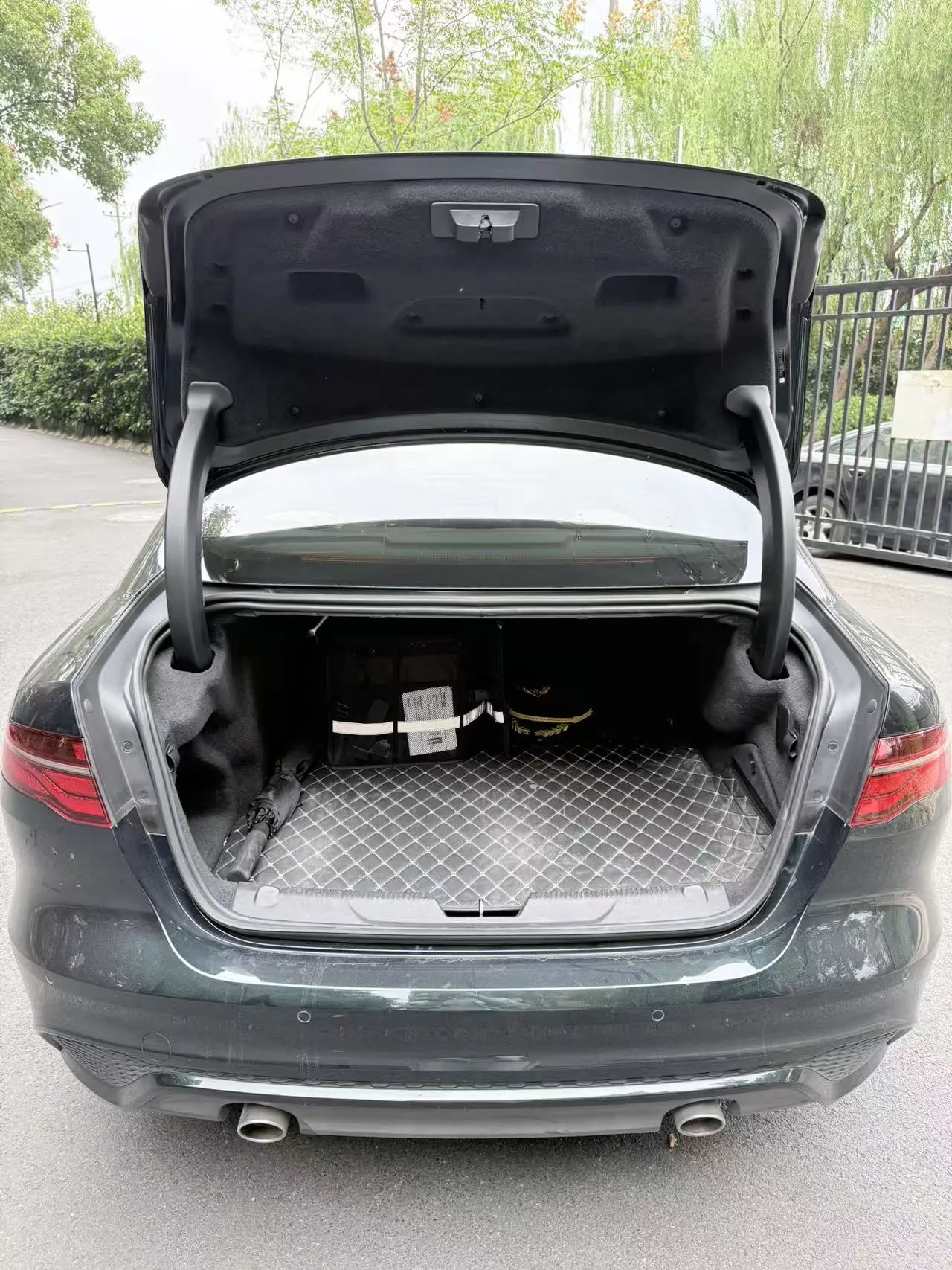 Jaguar 2021 XEL 2.0T 250PS R-DYNAMIC S Enterprising Sports Edition Automatic Gear 2
