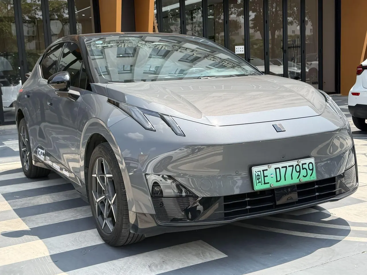 LYNK&amp;CO 2025 LYNK&amp;CO Z 20 530km Rear Drive Max Automatic 4