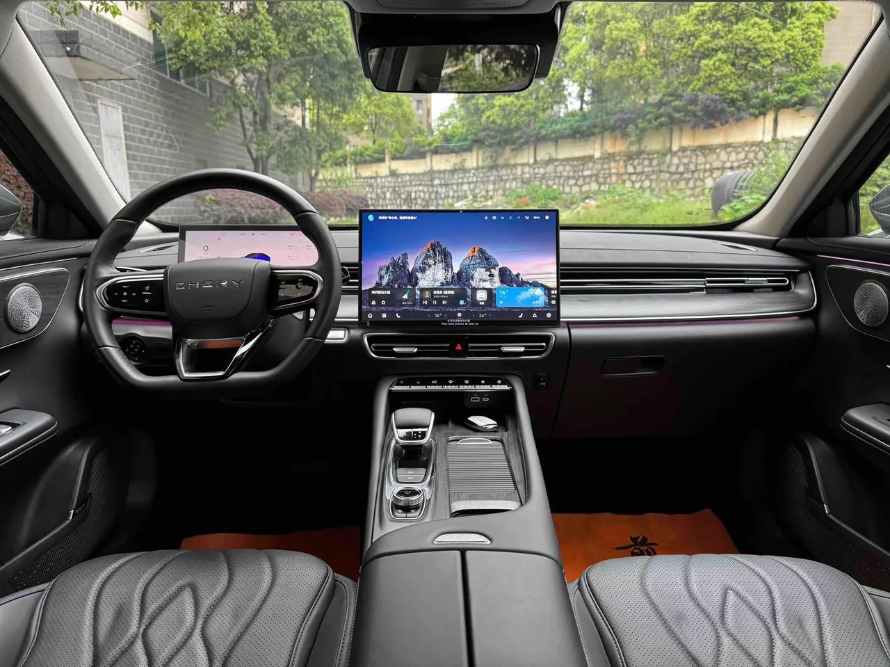 Chery 2025 Arrizo 8 Pro 1.6T Luxury Automatic Gear 3