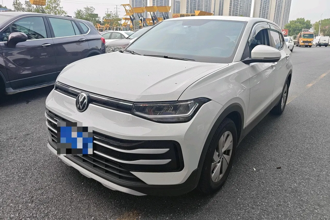 Открыть галерею: Volkswagen 2025 Tuyue Xinrui 1.5 Ruijin Edition Automatic Gear