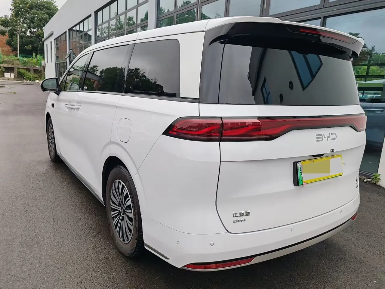 BYD 2025 summer DM-i 1.5T stepless 180km Exceed automatic gear 9