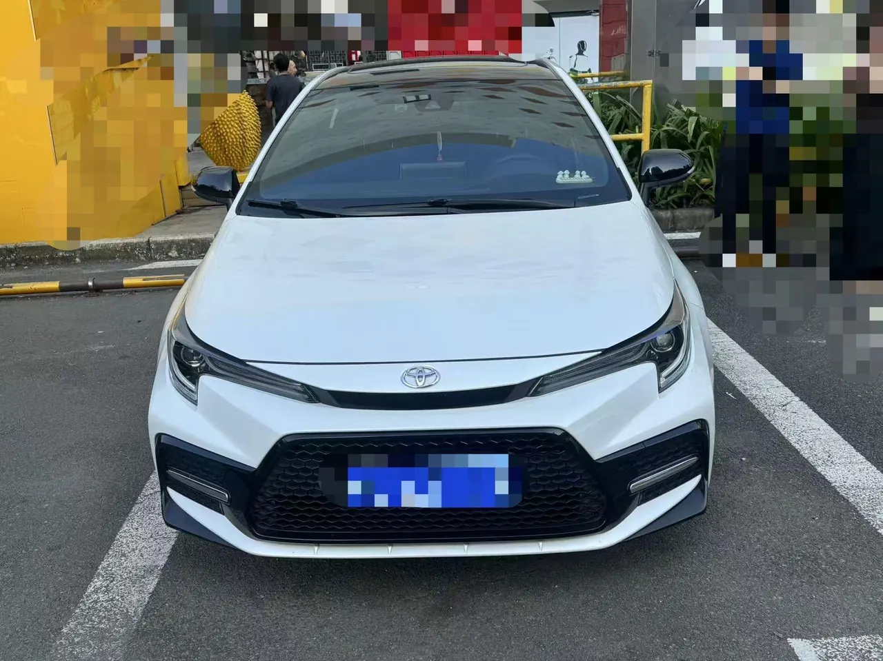Toyota 2022 Lei Ling 1.2T Stepless 185T Sports Edition Automatic Gear 2