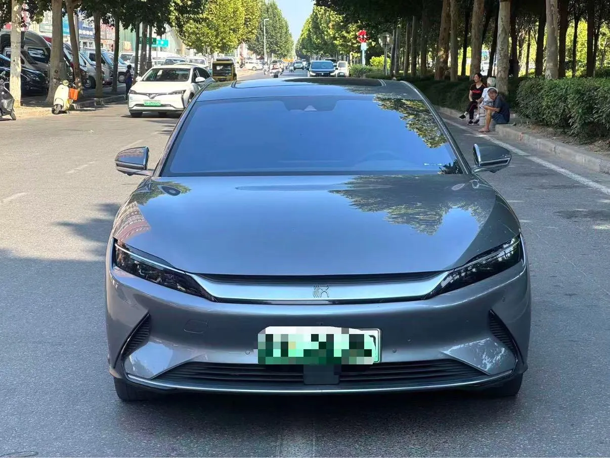 BYD 2020 Han four-wheel drive high-performance flagship automatic gear 2