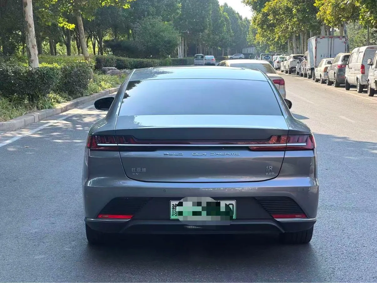 BYD 2020 Han four-wheel drive high-performance flagship automatic gear 5