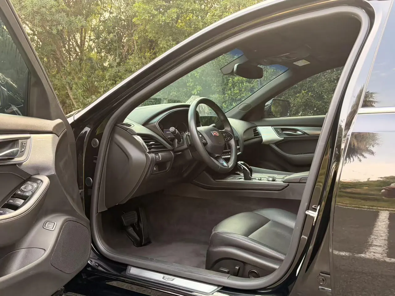 Cadillac 2021 CT5 2.0T 28T luxury automatic gear 3