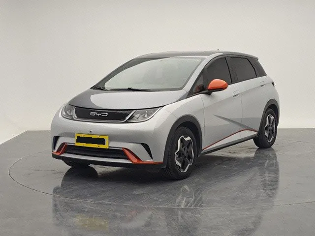 Открыть галерею: BYD 2021 Dolphins 405km Free Edition Automatic