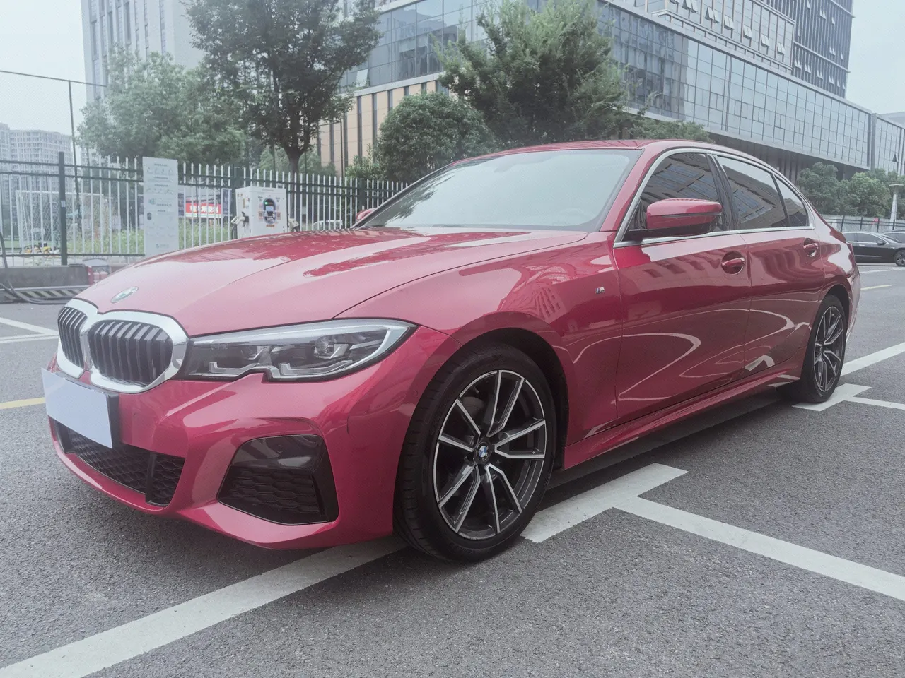 Open image lightbox: BMW 3 Series 2020 320Li 2.0T M Sports Suit Automatic Gear