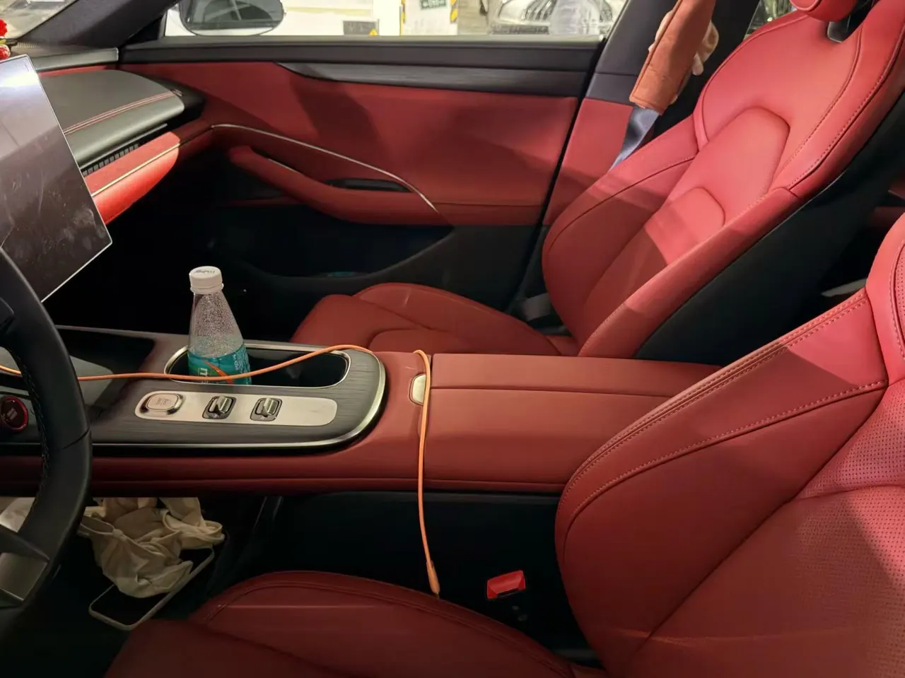 MI 2024 SU 7 700km Rear Drive Long Endurance Smart Driving Edition Automatic Gear 4