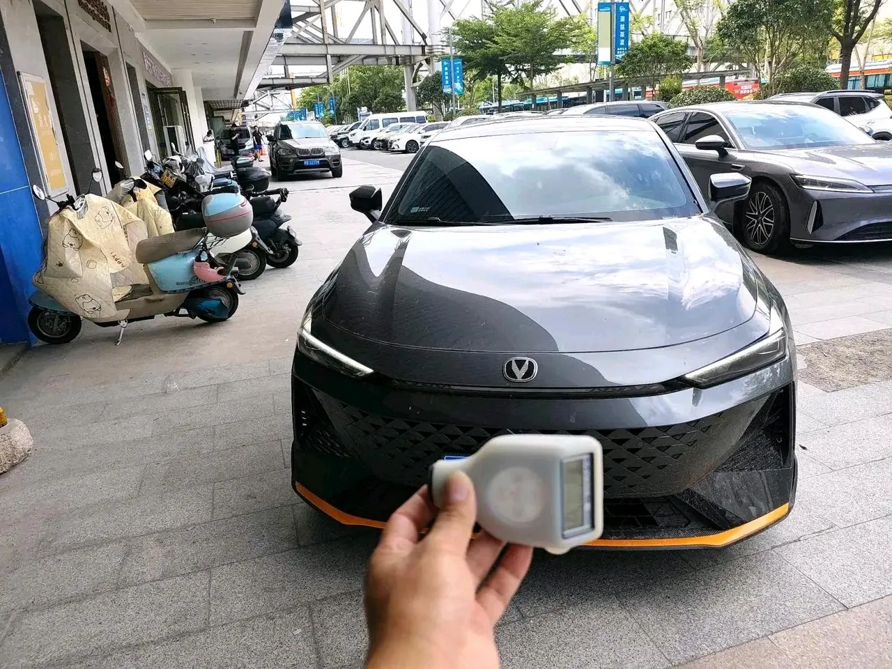 ChangAn 2025 UNI-V 1.5T 500Bar distinguished automatic gear 2