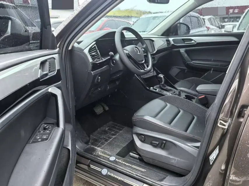 Volkswagen 2020 Tanyue 2.0TSI 330TSI Two-Drive Deluxe Smart Joint Edition Automatic Gear 2