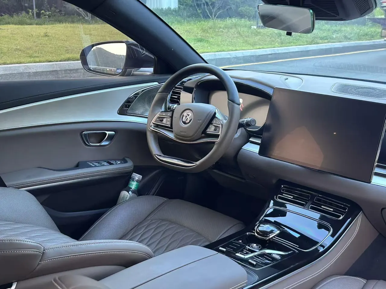BYD 2025 Han DM-i 1.5T stepless 125KM noble automatic gear 7