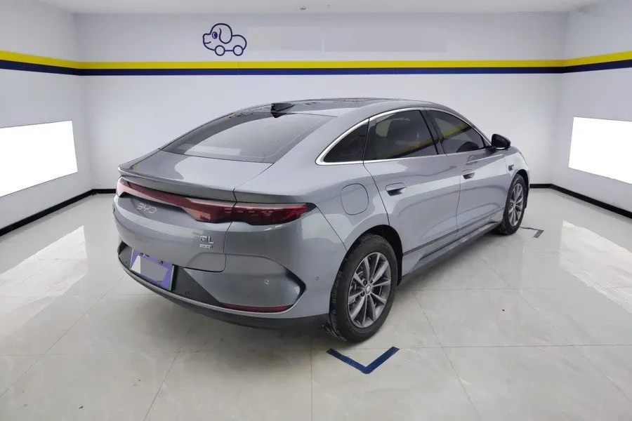 BYD 2025 Qin L EV 545KM Exceed automatic gear 2