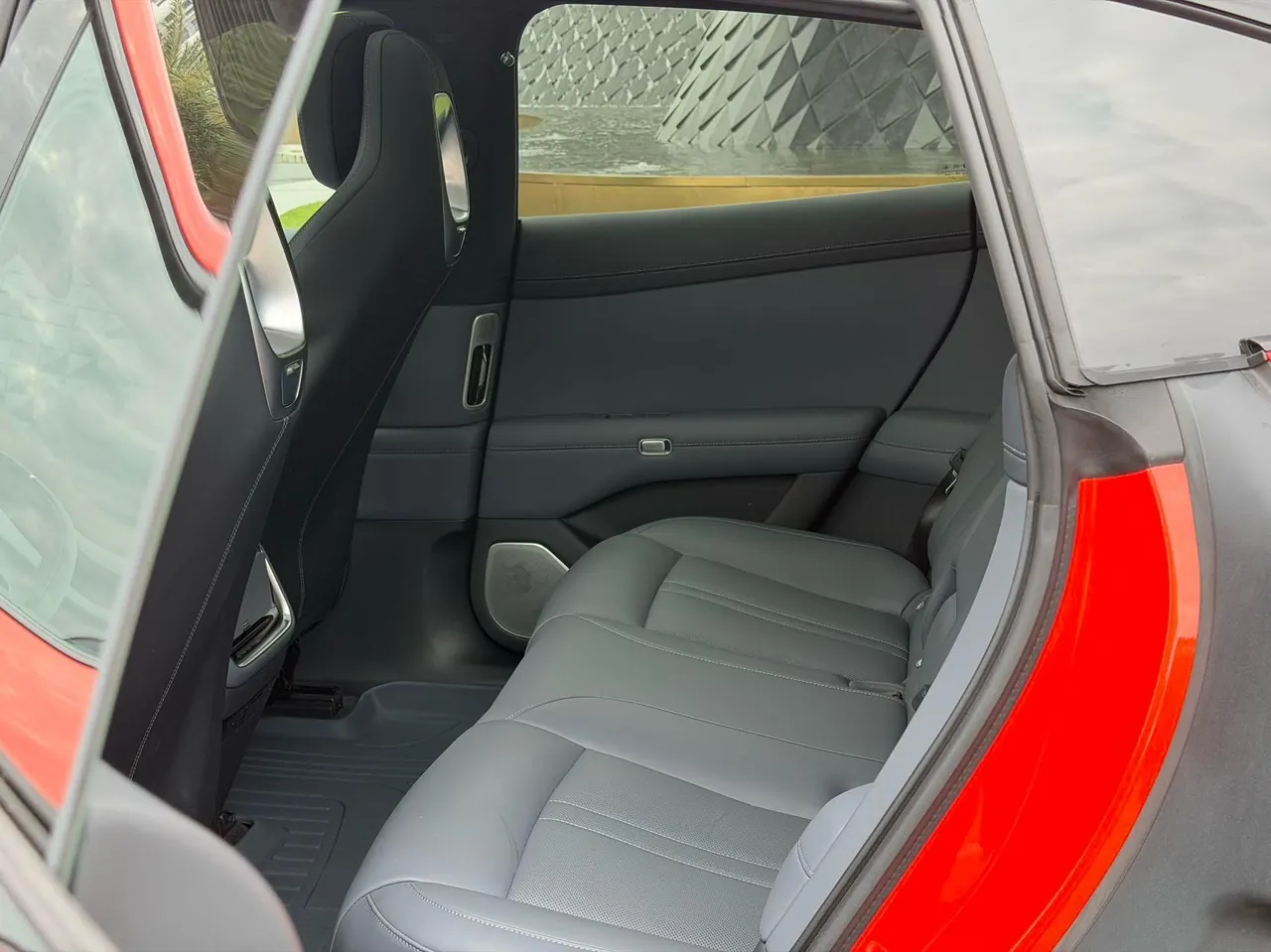 MI 2025 YU7 Long Endurance Rear Drive Automatic Gear 4