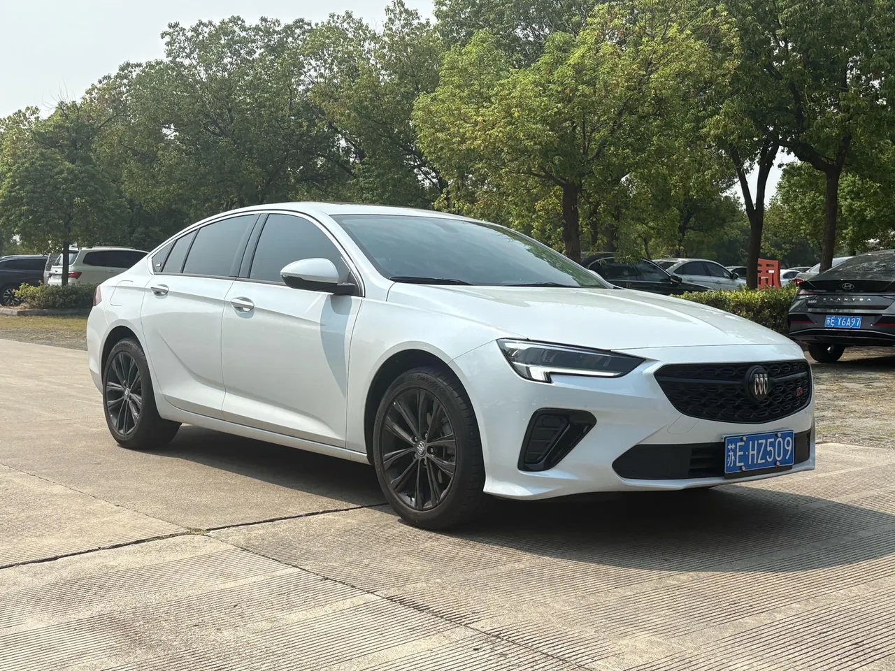 Buick 2025 Regal 2.0T 28T longitudinal edition automatic gear 3