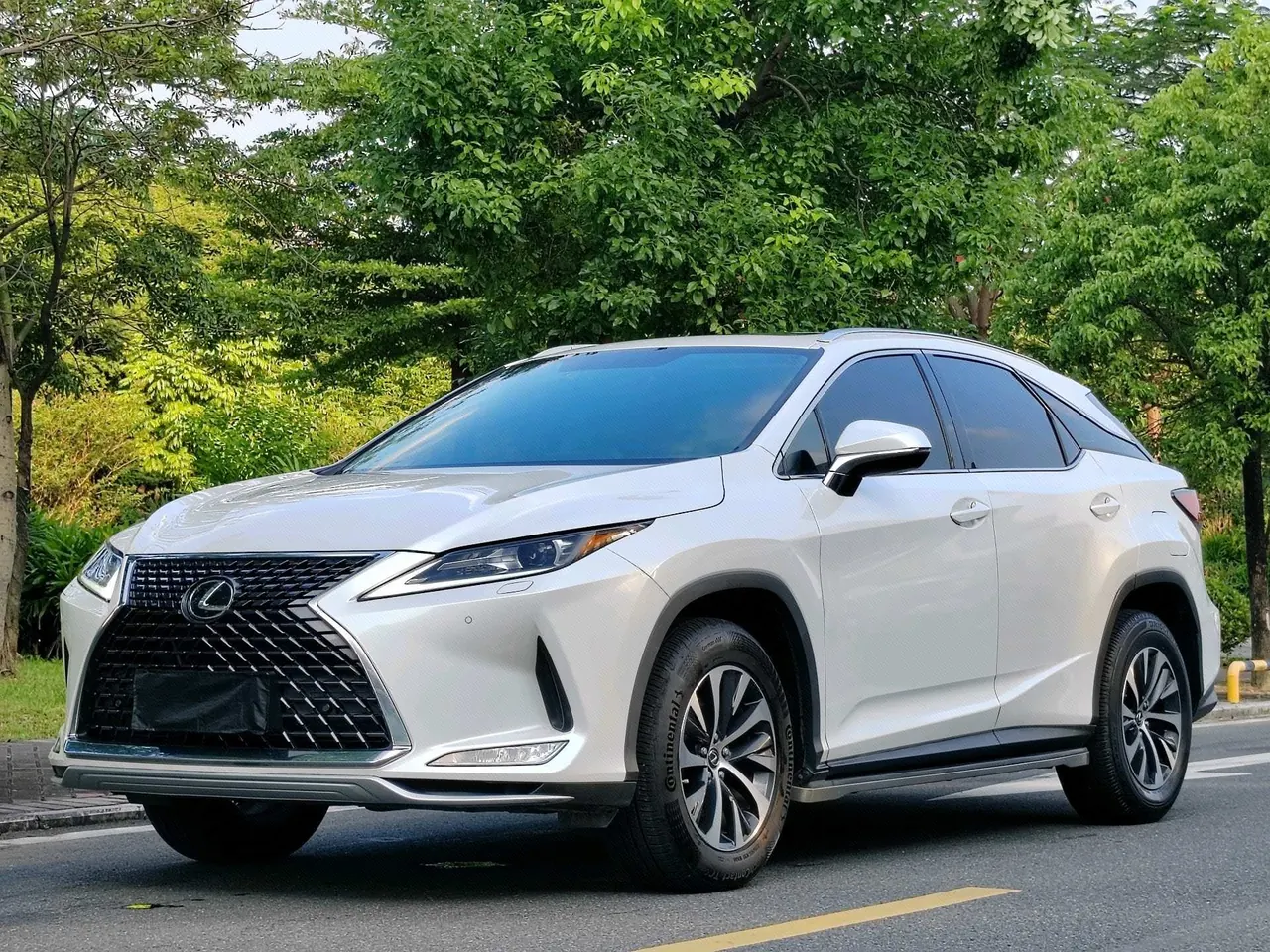 Открыть галерею: Lexus RX (Imported) 2020 RX300 2.0T Two-Drive Elite Edition (Revised) Automatic Gear