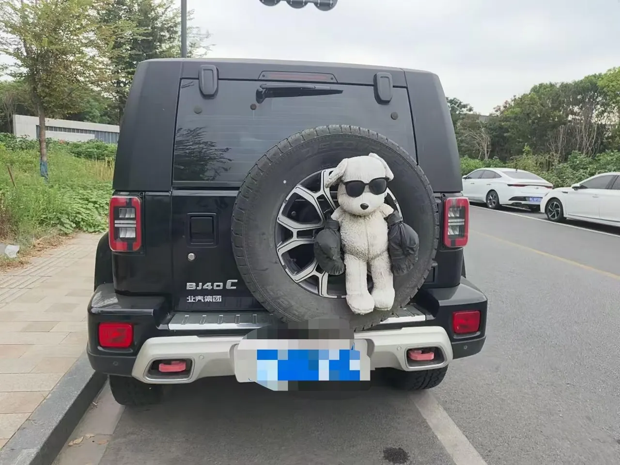 Beijing 2024 BJ40 2.0T Urban Hunter Honor Edition Automatic Transmission 2