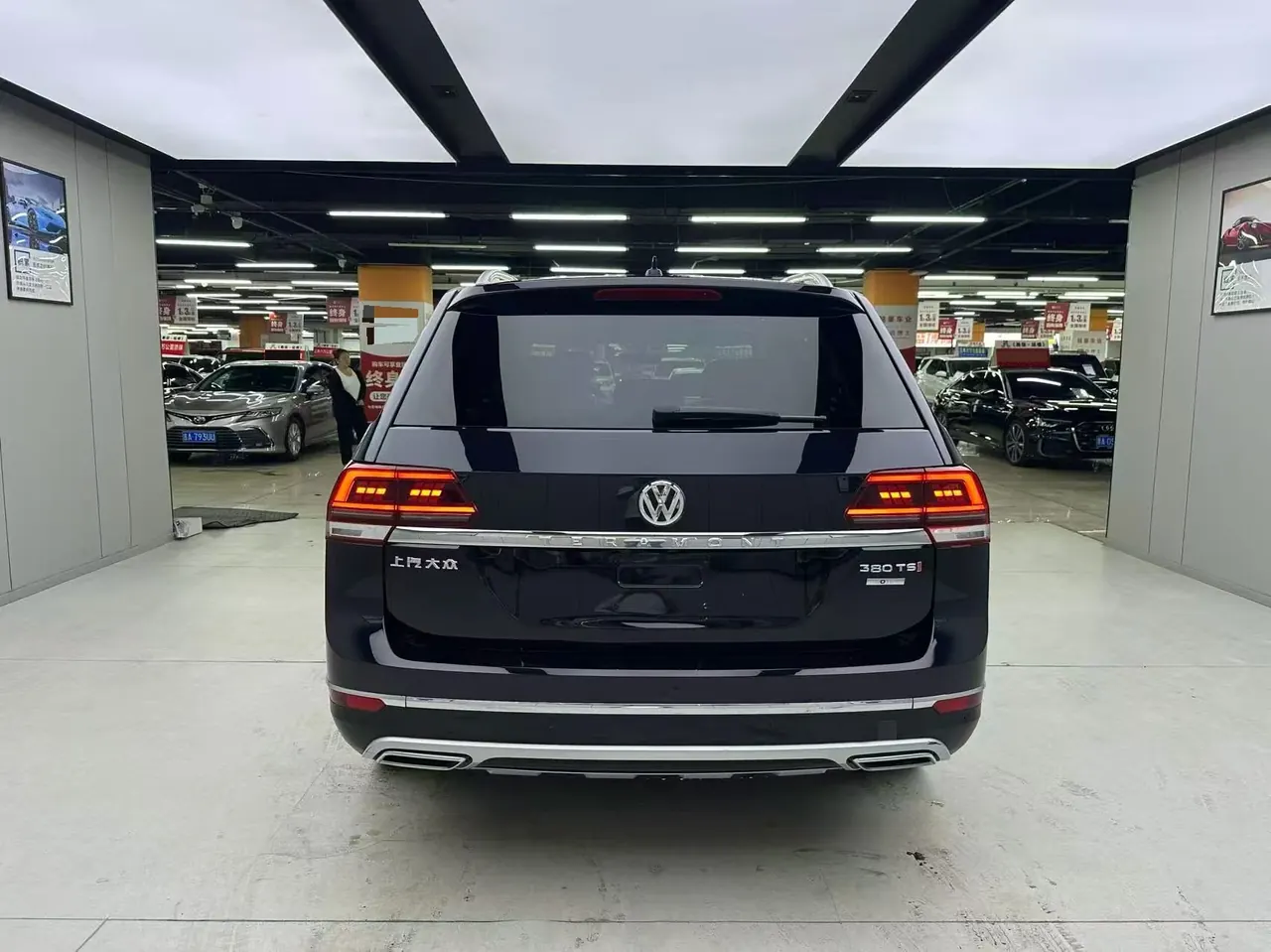 Volkswagen 2020 Tuang 2.0TSI 380TSI Four-wheel Drive Deluxe Edition Automatic Gear 7