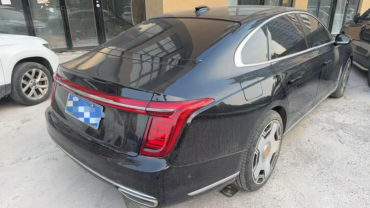 HongQi 2020 H9 3.0T Zhilian Qi Chang Edition Automatic Gear 5