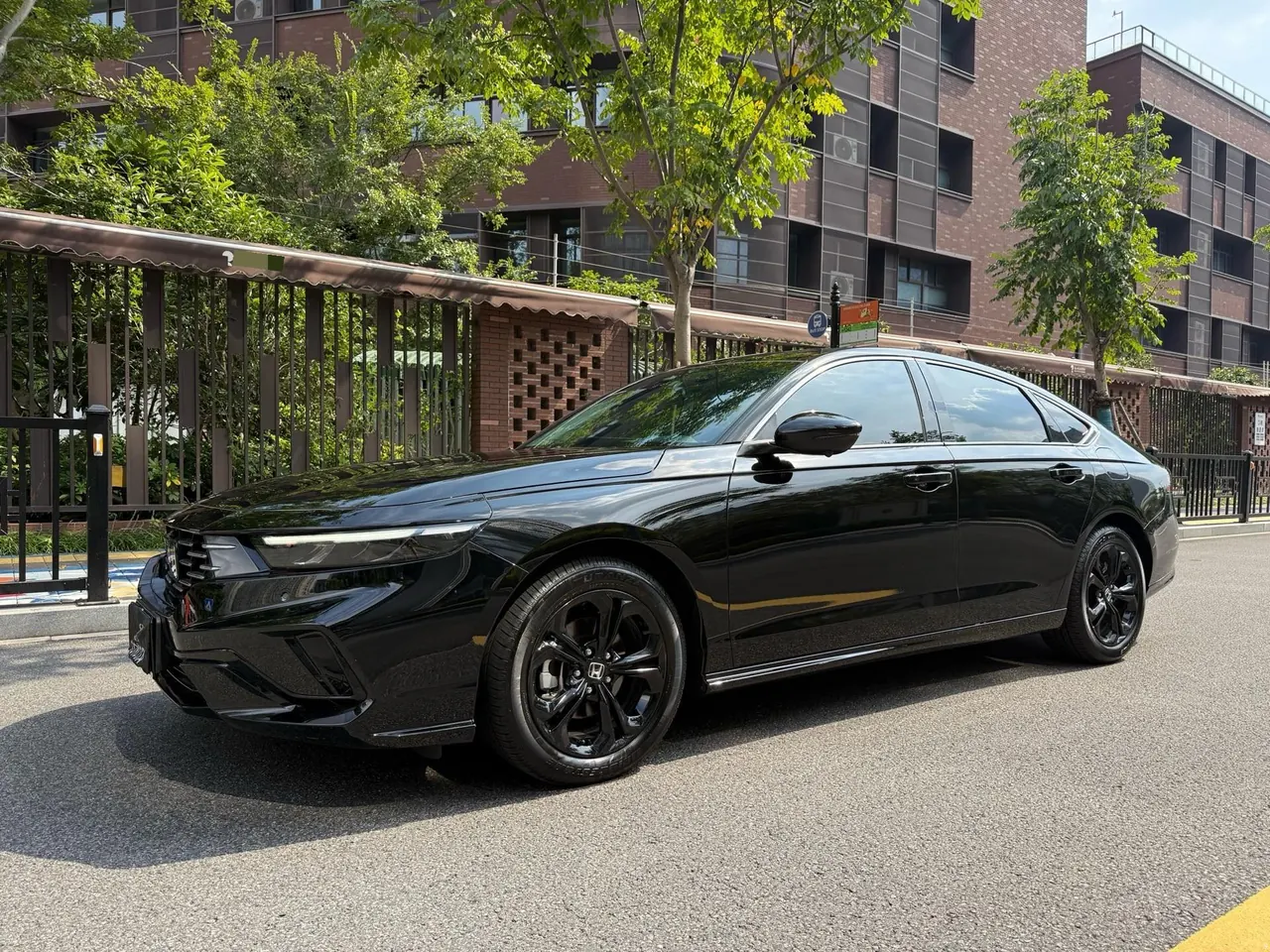 Open image lightbox: Honda 2025 11th Generation Accord 1.5T Stepless 260TURBO Deluxe Automatic Gear