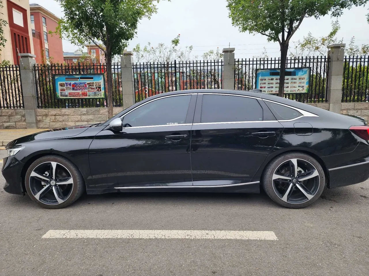 Honda 2022 10th Generation Accord 1.5T Stepless 260TURBO Deluxe Automatic Gear 6