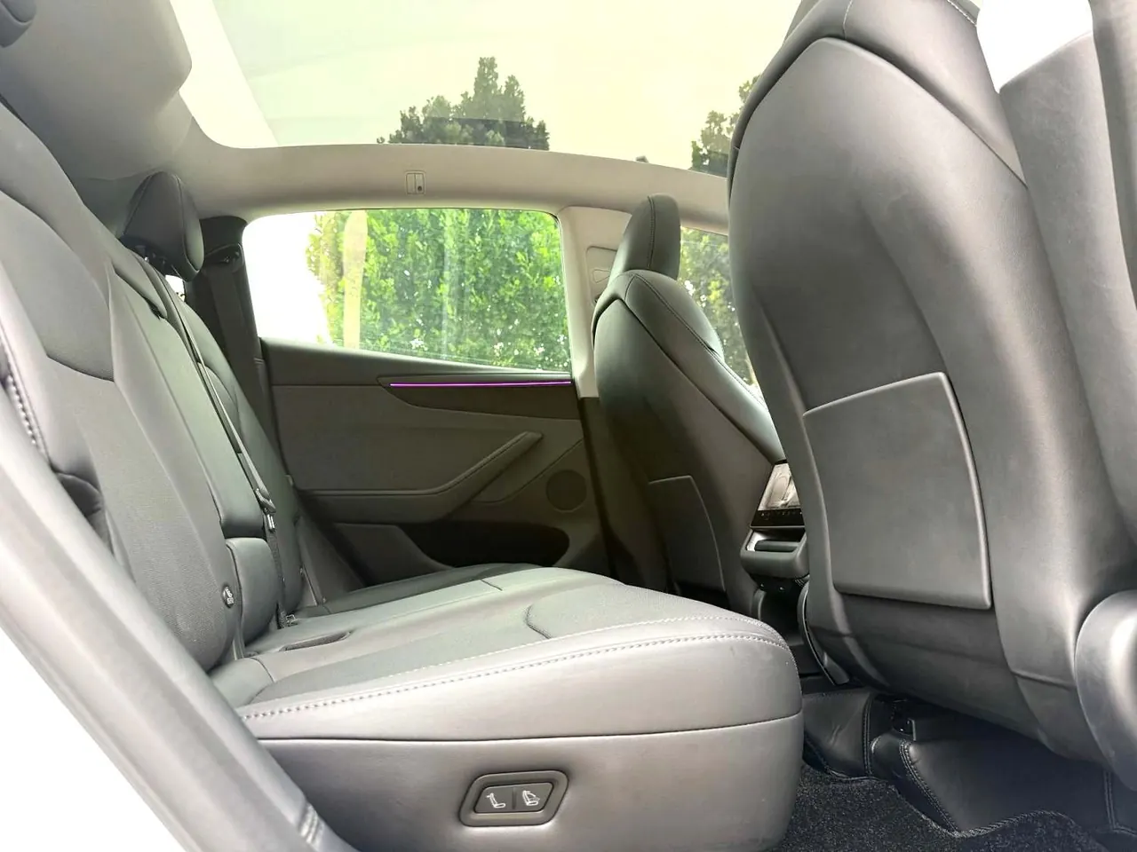 Tesla 2025 Model Y rear-wheel drive version automatic transmission 11
