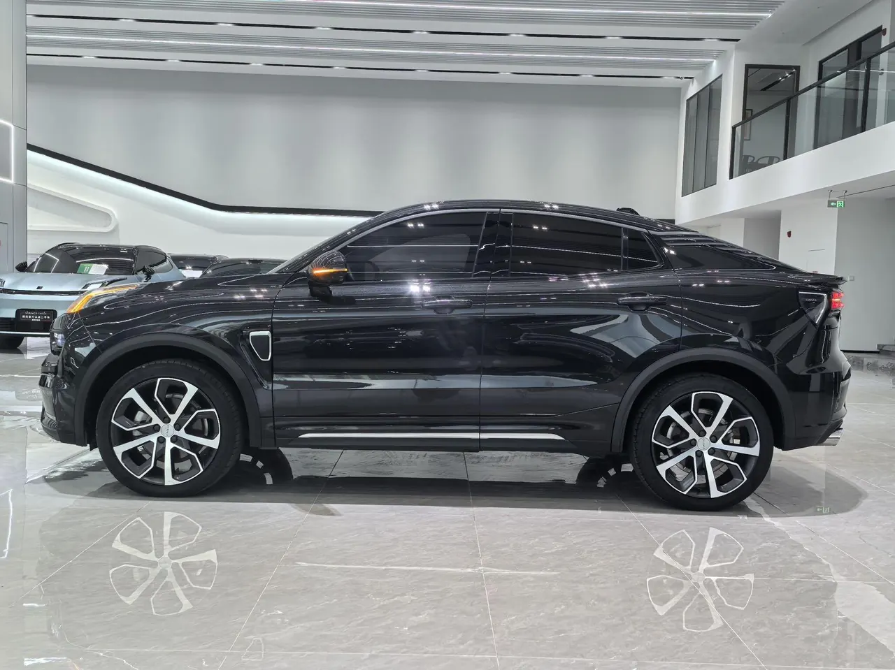 LYNK&amp;CO 2020 LYNK&amp;CO 05 2.0TD four-wheel drive Halo automatic gear 2