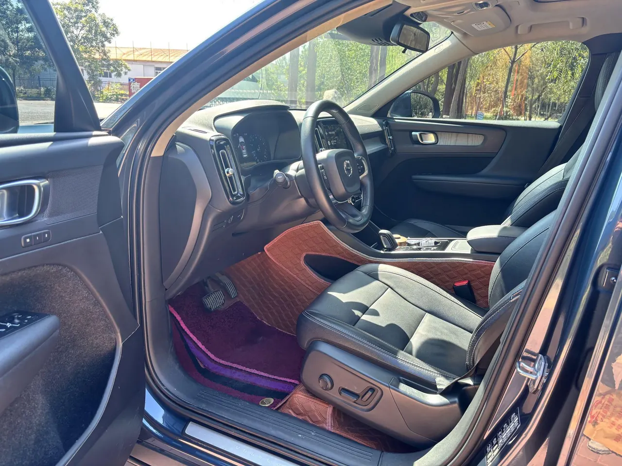 Volvo 2020 XC40 1.5T T3 Zhiyuan Deluxe Edition Automatic Gear 4