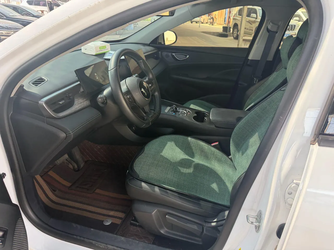 BYD 2025 seals 05 DM-i 1.5 stepless smart driving version 55KM luxury automatic gear 2