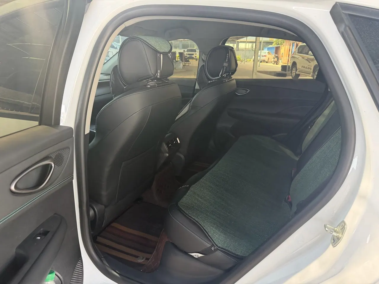 BYD 2025 seals 05 DM-i 1.5 stepless smart driving version 55KM luxury automatic gear 3