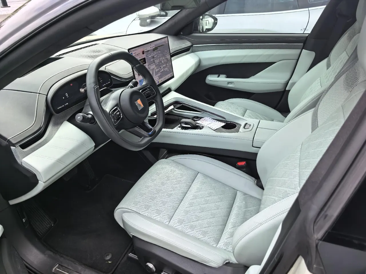 Zeekr 2025 Zeekr 001 YOU version 100kWh four-wheel drive automatic gear 3