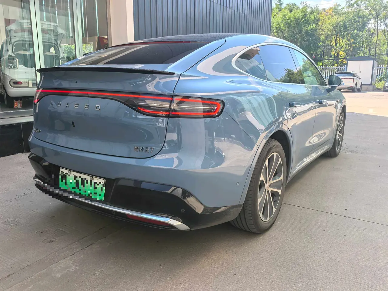 Intellectual 2024 R 7 802km Max Automatic Gear 3