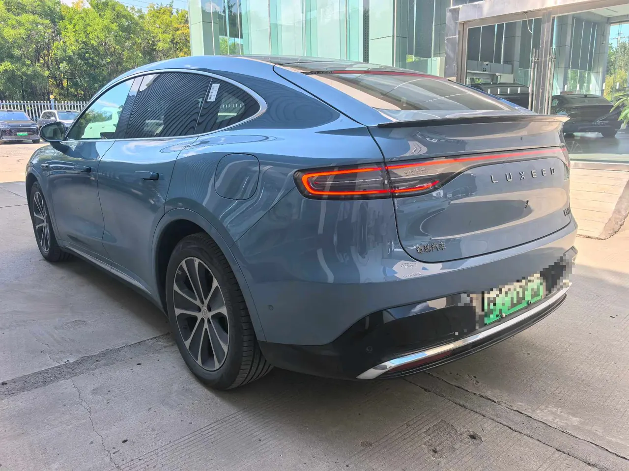 Intellectual 2024 R 7 802km Max Automatic Gear 4
