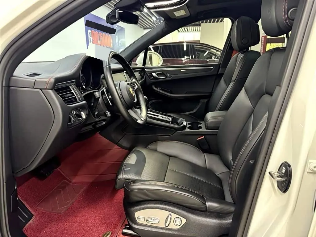 Porsche Macan (Imported) 2022 Macan 2.0T Automatic Gear 11