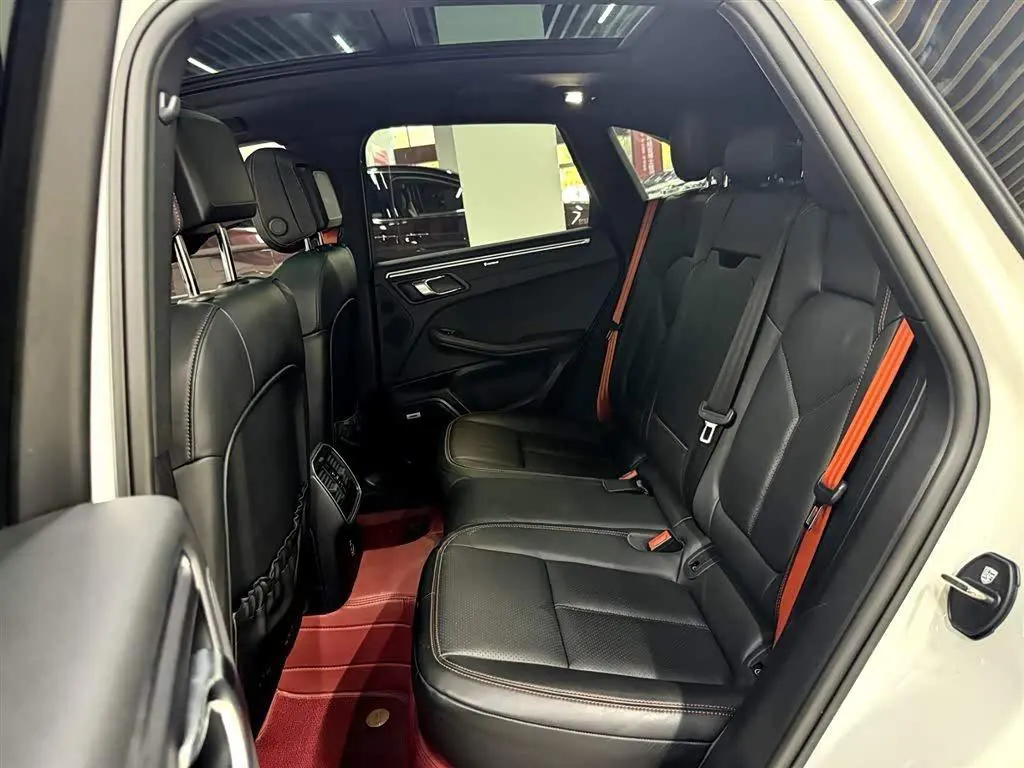 Porsche Macan (Imported) 2022 Macan 2.0T Automatic Gear 14