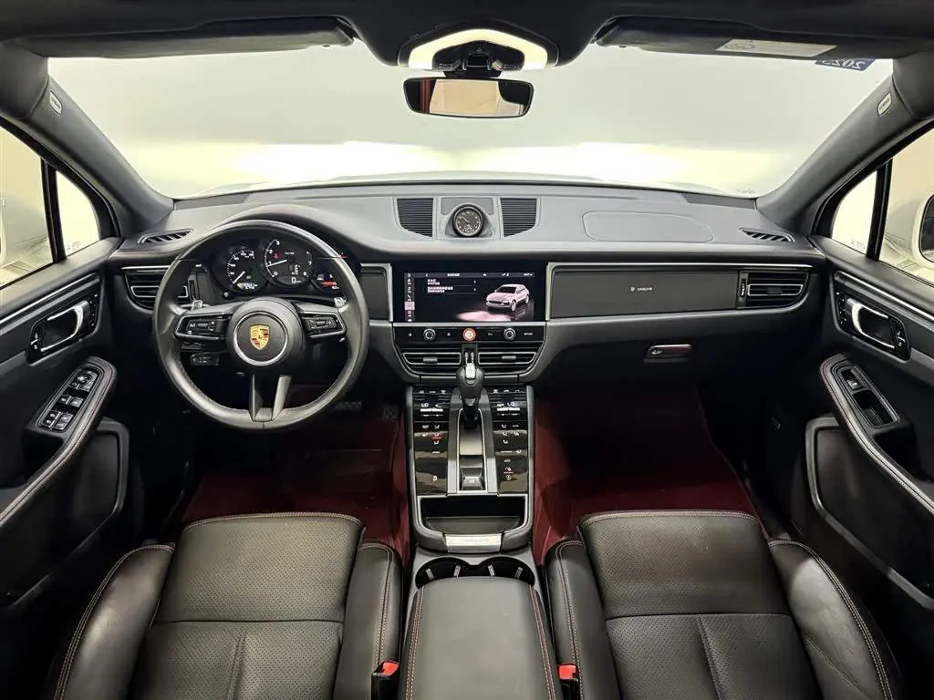 Porsche Macan (Imported) 2022 Macan 2.0T Automatic Gear 5
