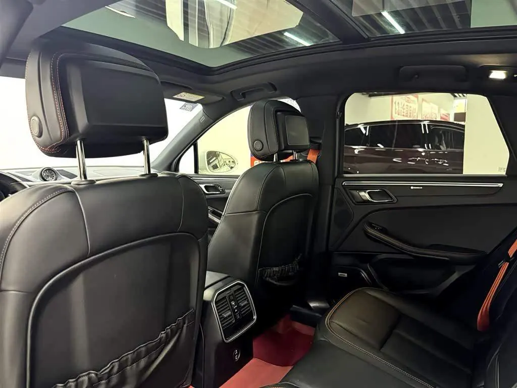 Porsche Macan (Imported) 2022 Macan 2.0T Automatic Gear 6