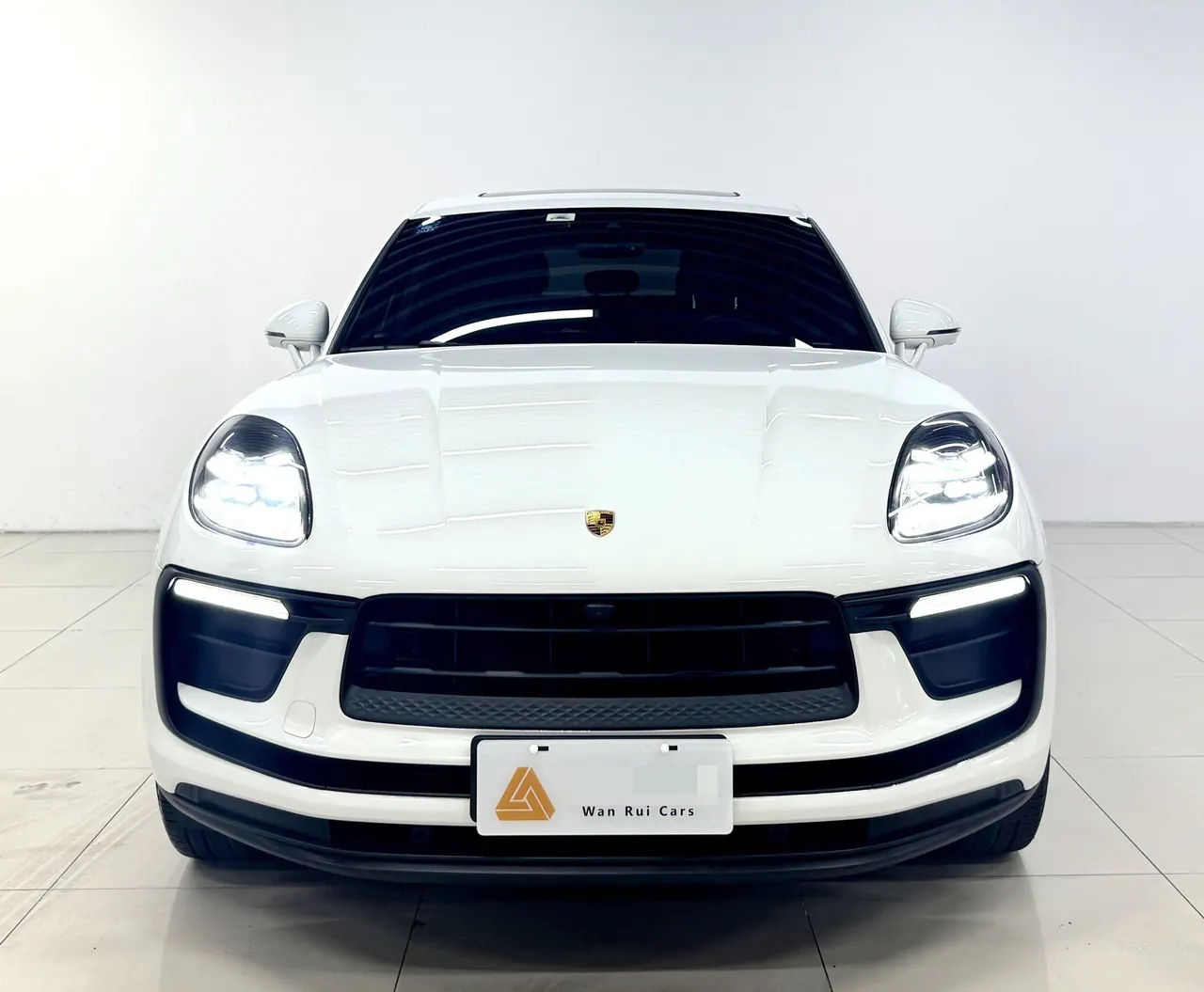 Porsche Macan (Imported) 2022 Macan 2.0T Automatic Gear 9