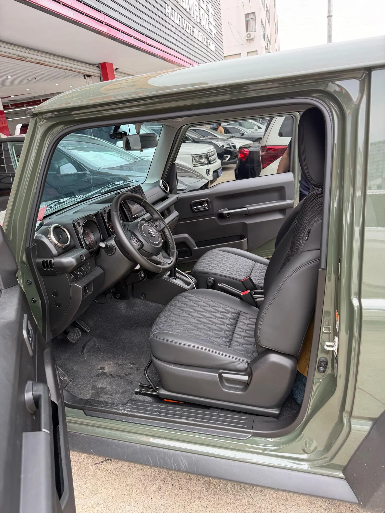 Suzuki Jimny (Imported) 2025 Jimny 1.5 Four-wheel Drive Automatic Gear 4