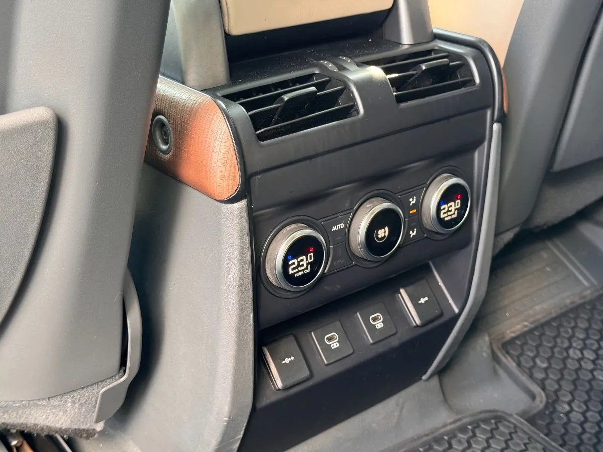 Land Rover Guard (Imported) 2022 Guard 110 48V 3.0T P400 Diablo Special Edition Automatic Gear 5