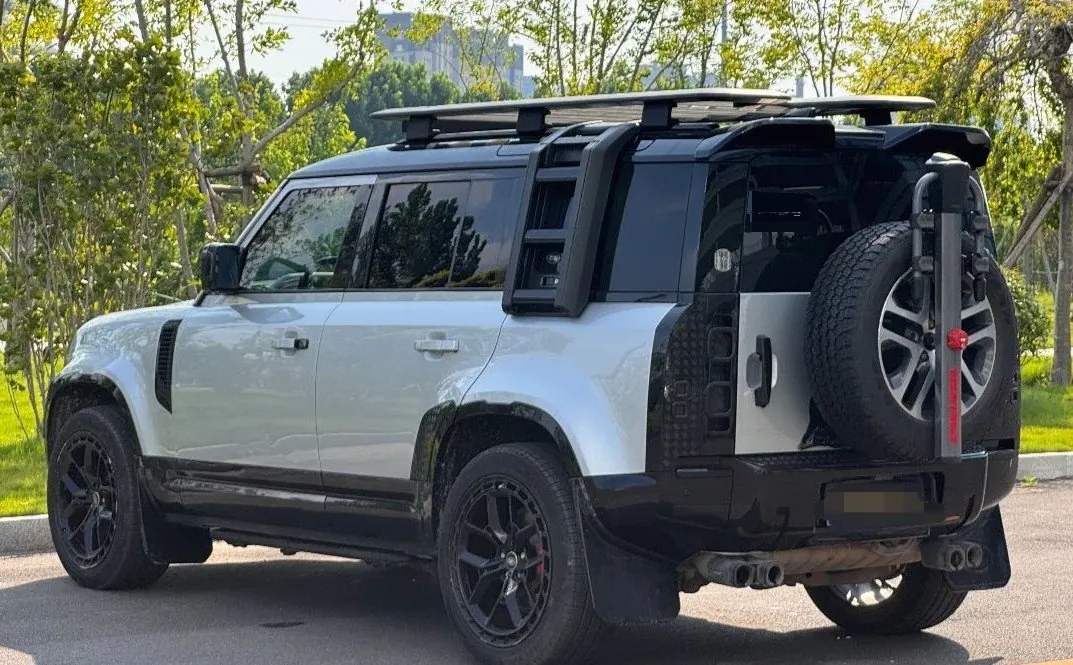 Land Rover Guard (Imported) 2022 Guard 110 48V 3.0T P400 Diablo Special Edition Automatic Gear 6