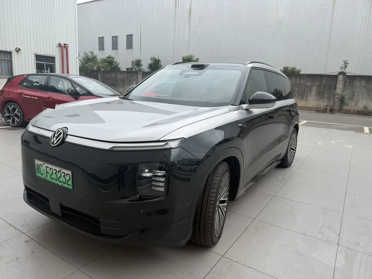 Открыть галерею: Volkswagen 2026 ID.ERA 9X Max 4-wheel drive automatic gear
