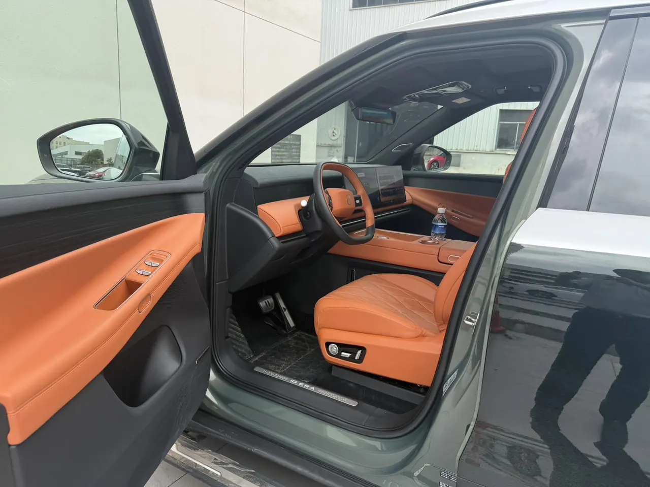 Volkswagen 2026 ID.ERA 9X Max 4-wheel drive automatic gear 4